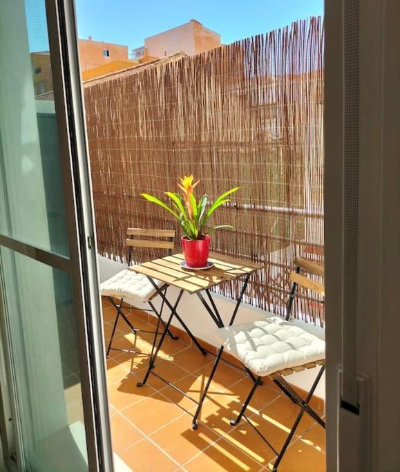 Estudio 52 Malaga Centrico Parking Gratuito Apartment Exterior foto