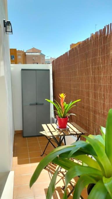 Estudio 52 Malaga Centrico Parking Gratuito Apartment Exterior foto